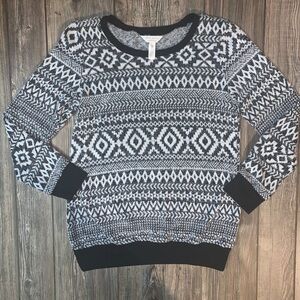 Three Seasons Maternity Sweater